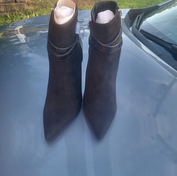 Just Fab Chloelle booties size 9 1/2 - Picture 2 of 6